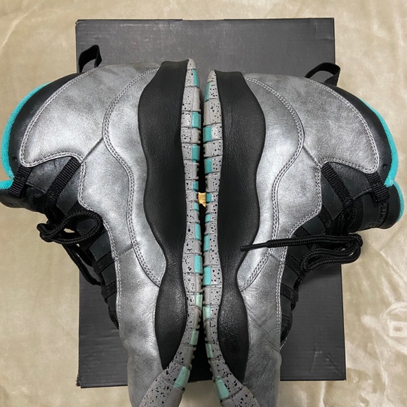 Air Jordan 10 30th anniversary “Statue of Liberty” - Picture 4 of 9